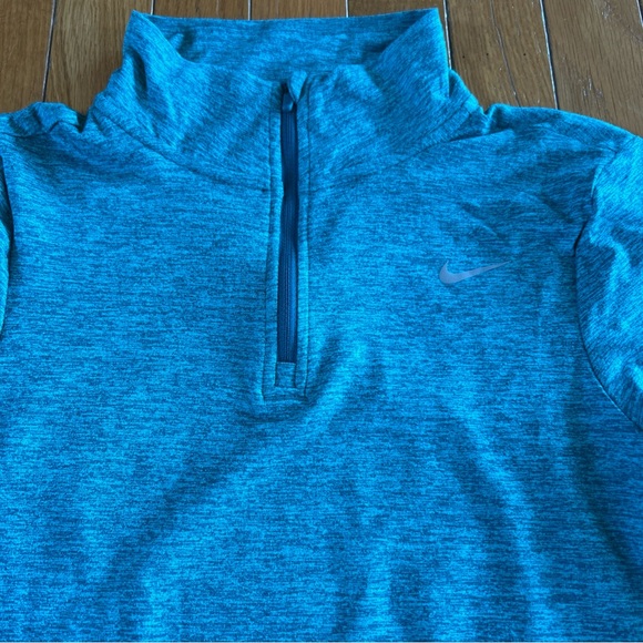 Nike Blue Long Sleeve Women's Top - Picture 2 of 8